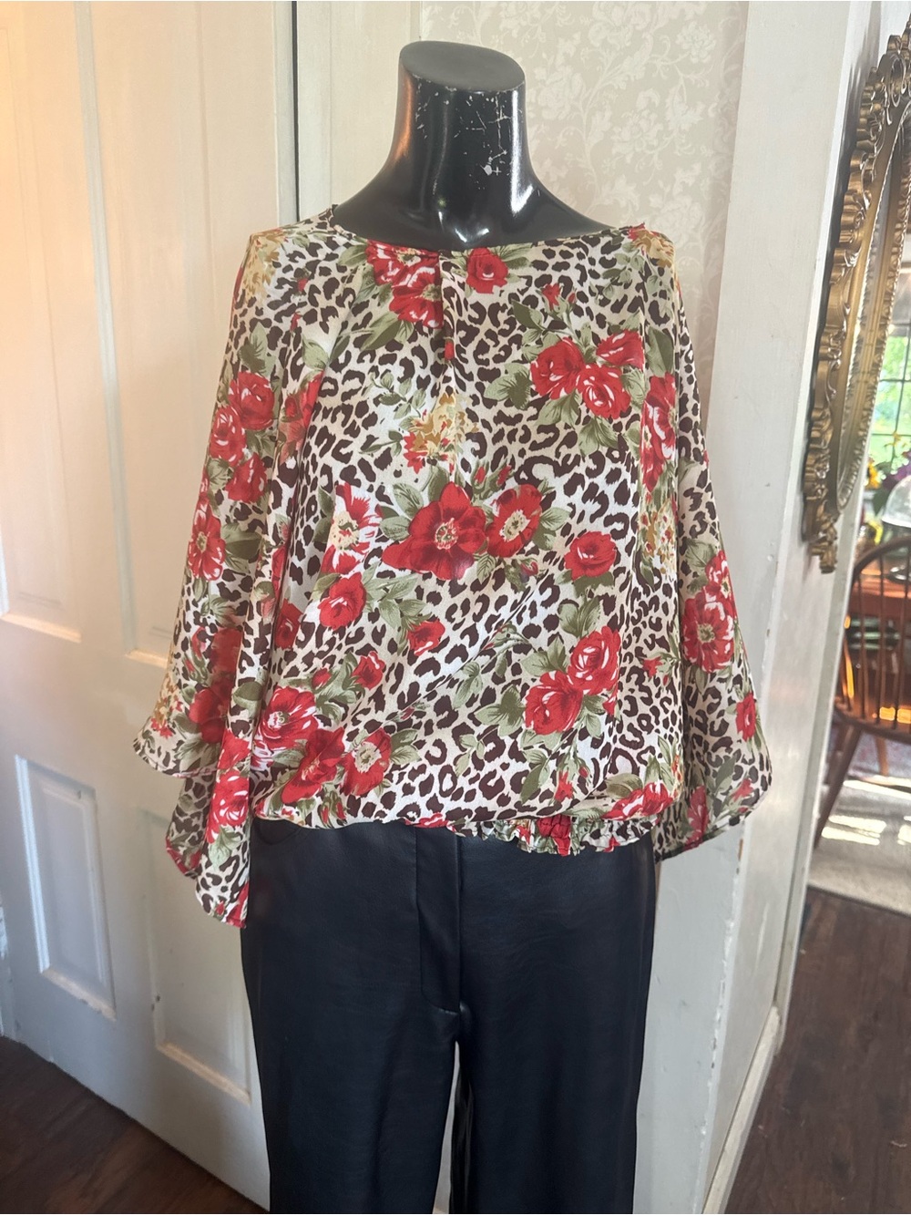 J. Taylor Leopard Red Floral Print Dolman Sleeve Blouse Sz 10